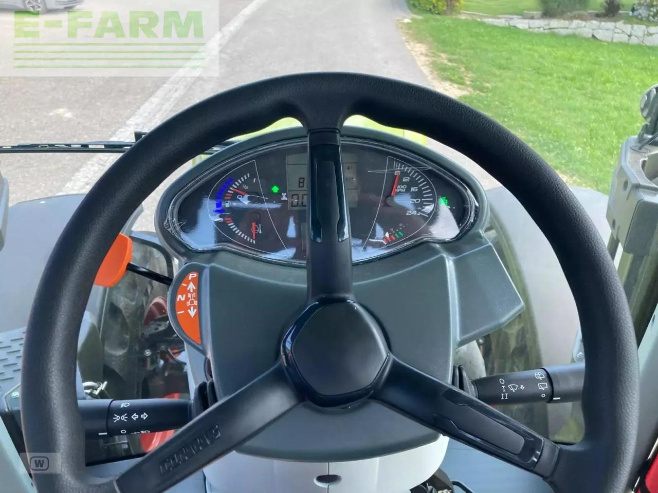 Farm tractor CLAAS arion 530 cmatic CMATIC: picture 17