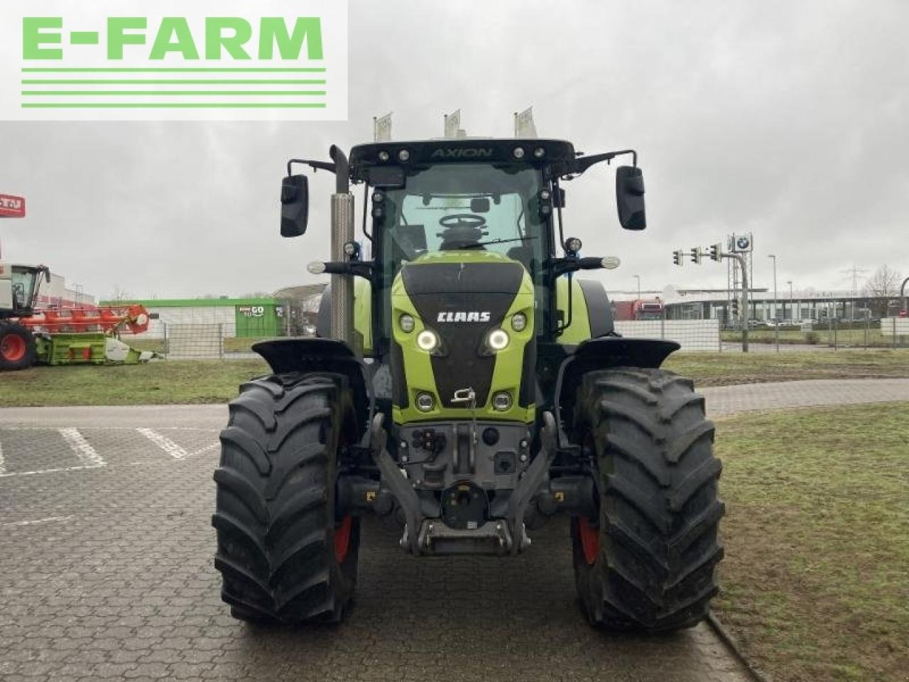 CLAAS axion 810 cmatic cebis CMATIC CEBIS - Farm tractor: picture 2 CLAAS axion 810 cmatic cebis CMATIC CEBIS - Farm tractor: picture 2