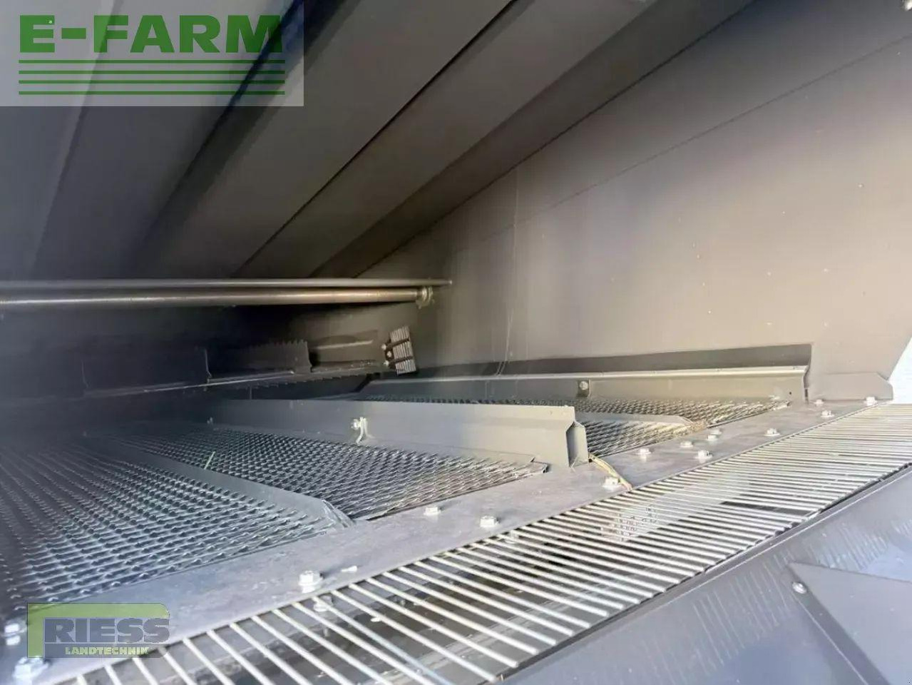 Combine harvester CLAAS evion 450 vario 560 classic e5: picture 24 Combine harvester CLAAS evion 450 vario 560 classic e5: picture 24