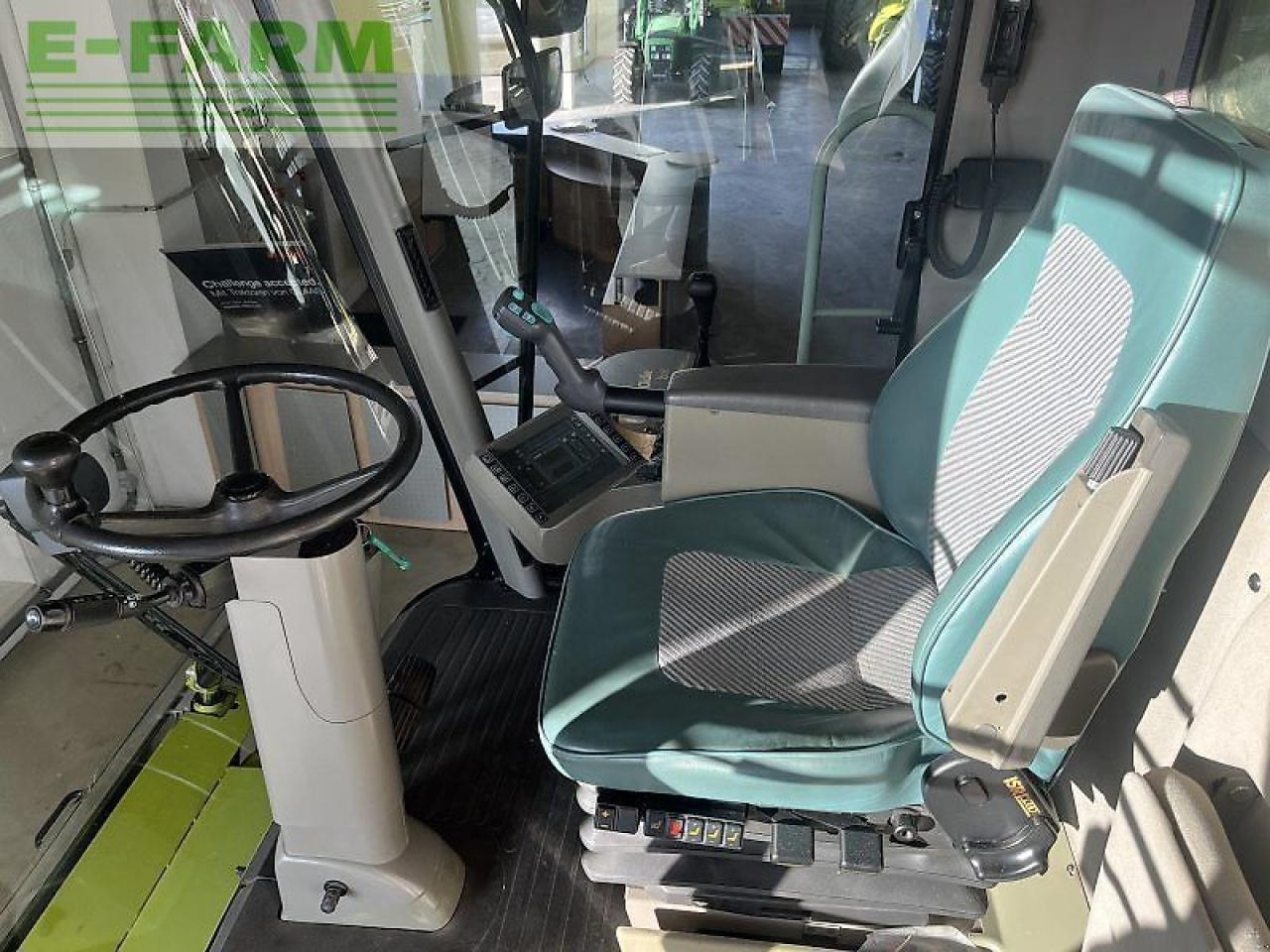Combine harvester CLAAS lexion 430: picture 10