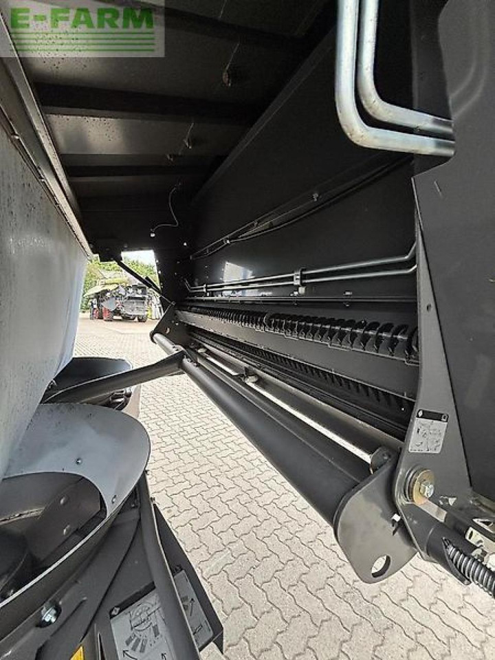 Combine harvester CLAAS lexion 6800: picture 9