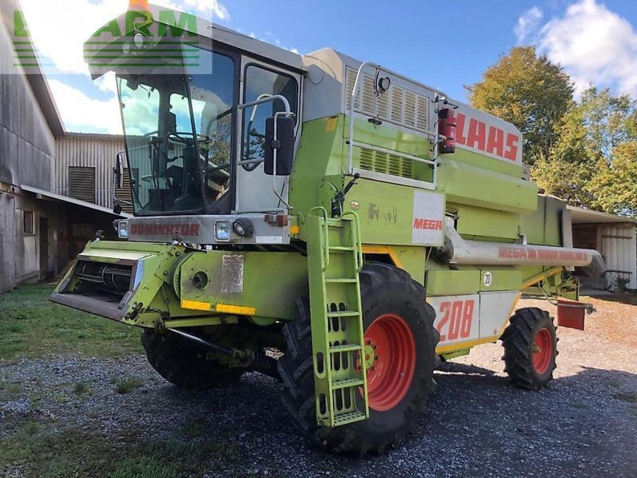 CLAAS mega 208 - Combine harvester: picture 1 CLAAS mega 208 - Combine harvester: picture 1