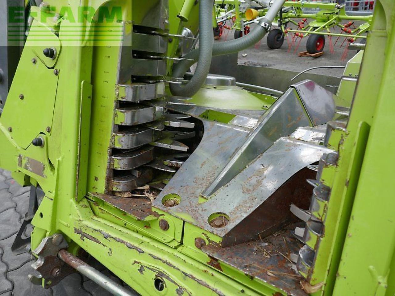 Forage harvester attachment CLAAS orbis 600 sd: picture 8