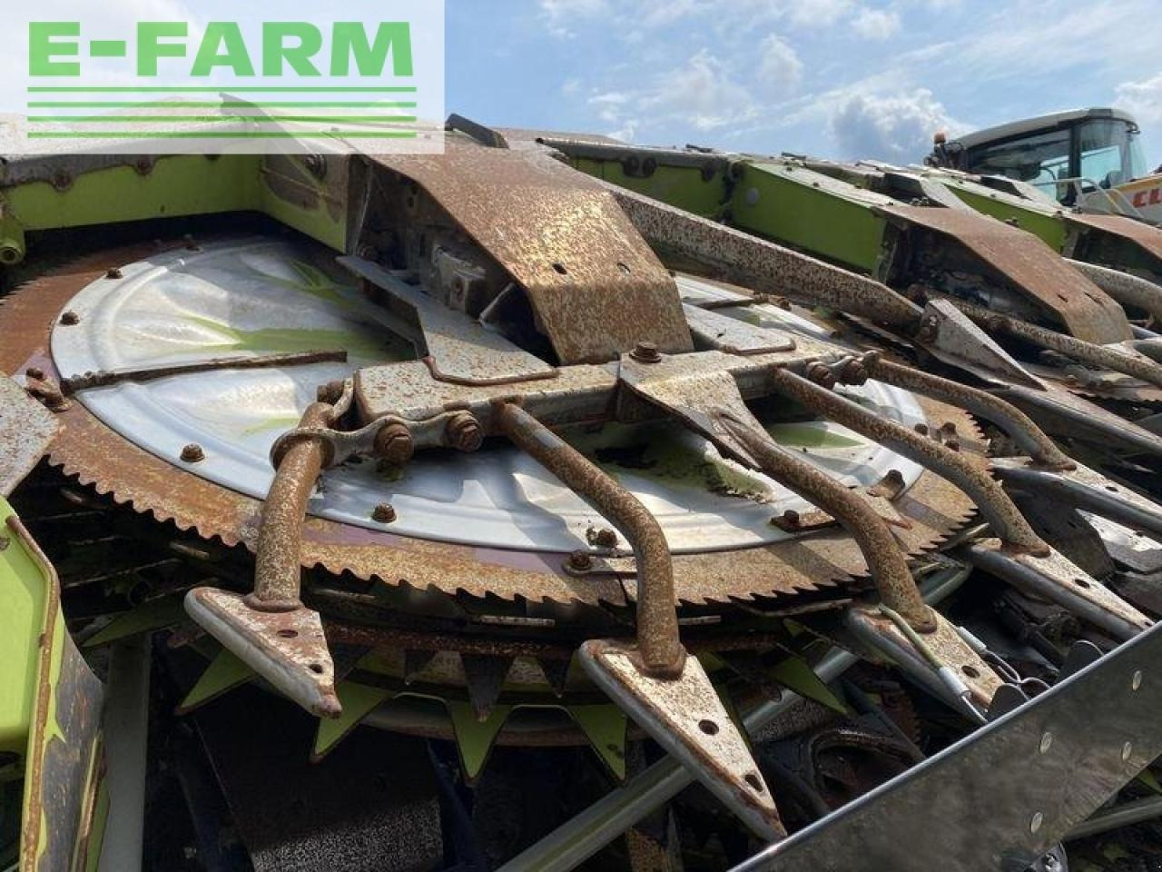 Forage harvester attachment CLAAS orbis 900: picture 6