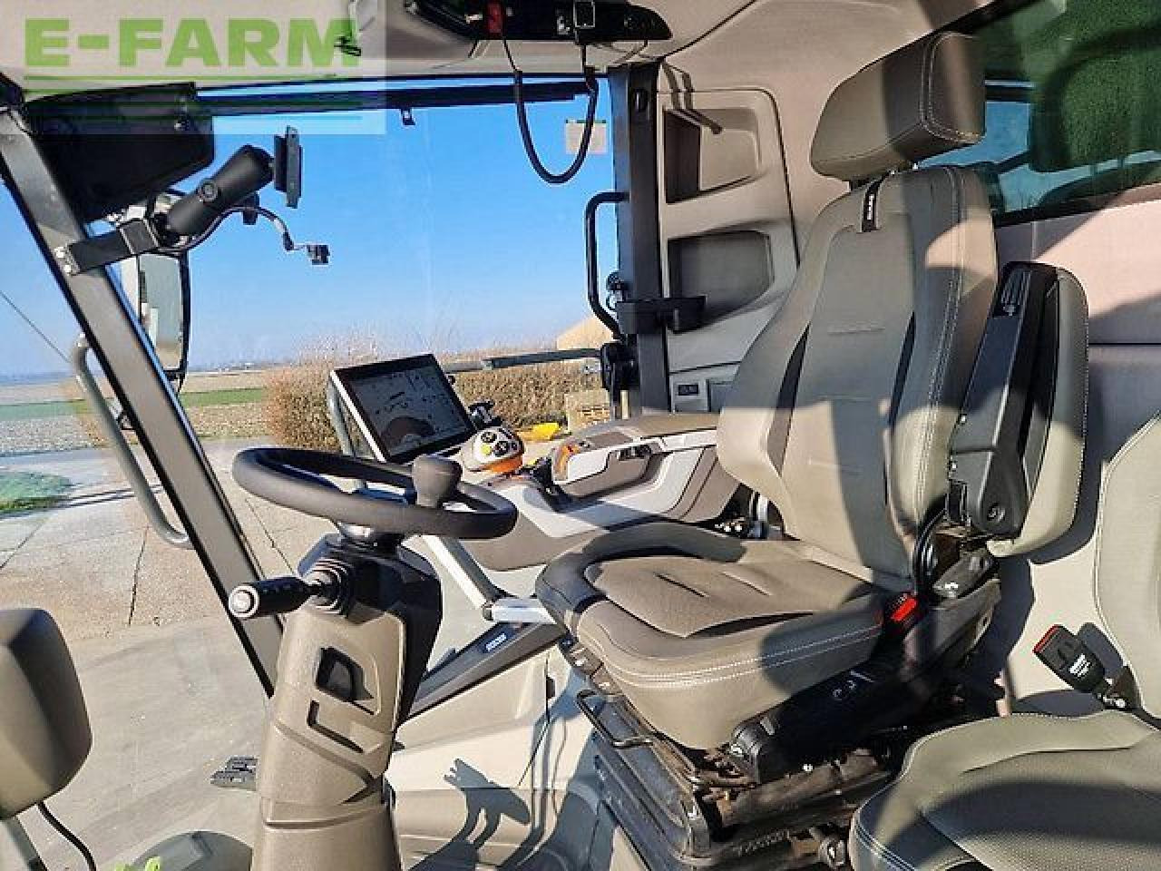 Combine harvester CLAAS trion 750: picture 6