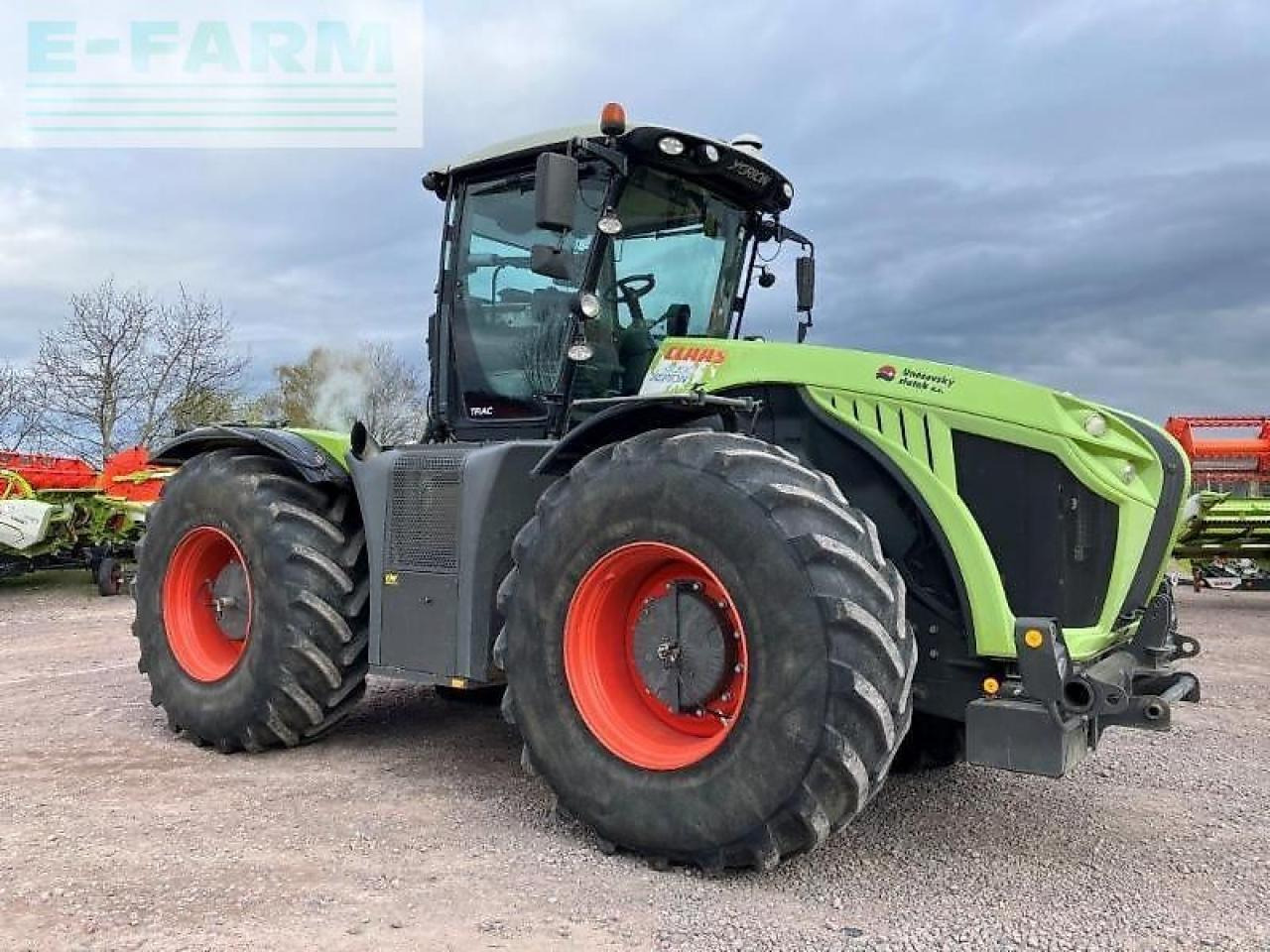 CLAAS xerion 4000 trac TRAC - Farm tractor: picture 3 CLAAS xerion 4000 trac TRAC - Farm tractor: picture 3