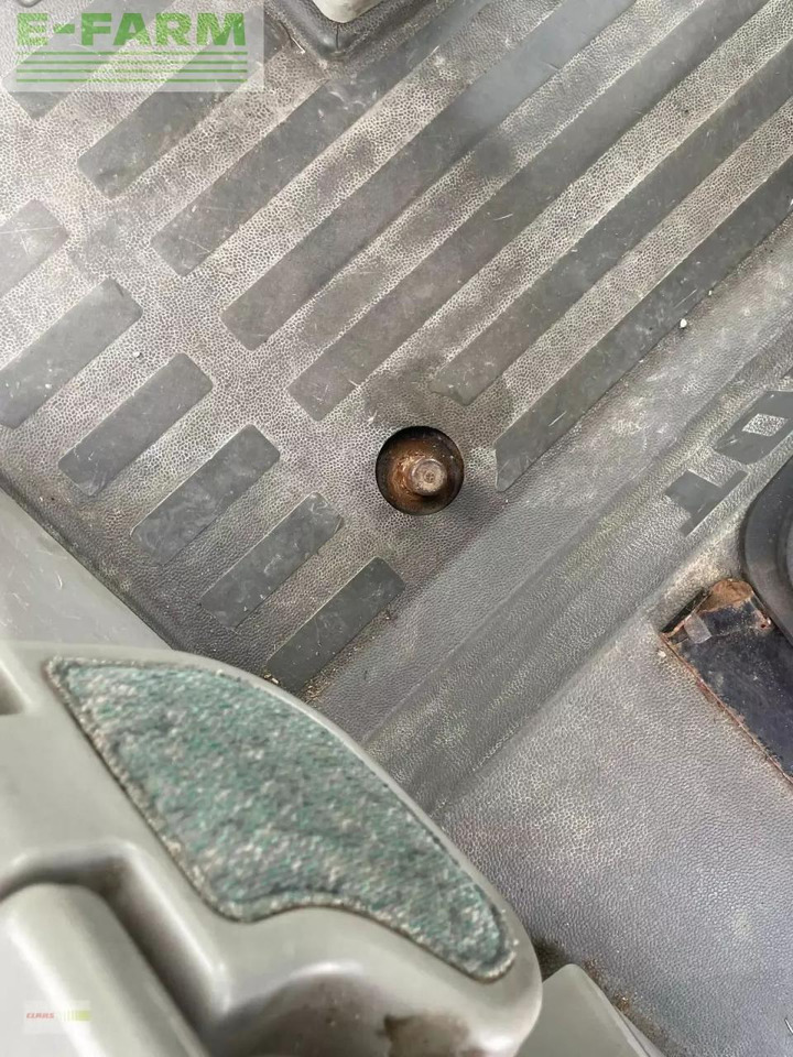 Farm tractor Fendt 718 vario preisreduziert: picture 23 Farm tractor Fendt 718 vario preisreduziert: picture 23