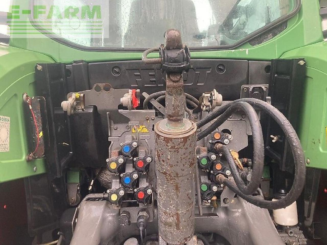 Farm tractor Fendt 724 profi plus: picture 7