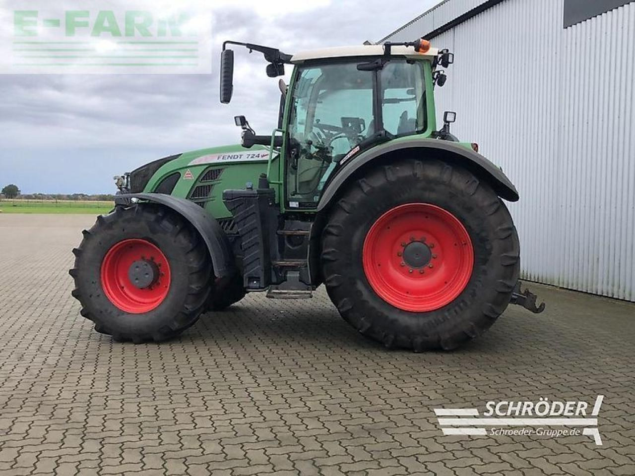 Fendt 724 vario s4 profi plus - Farm tractor: picture 5 Fendt 724 vario s4 profi plus - Farm tractor: picture 5