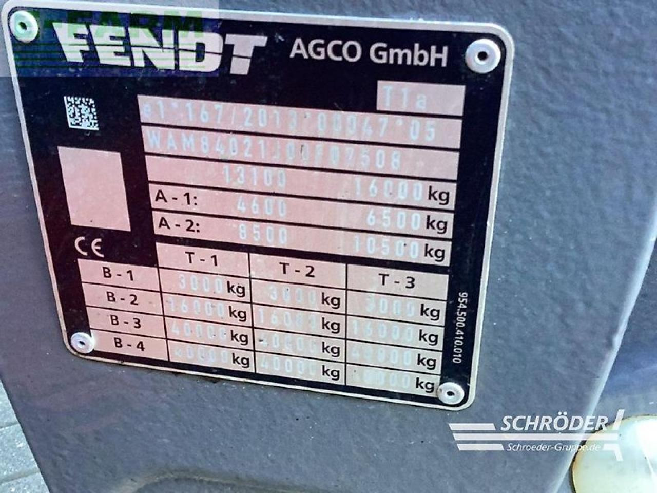 Fendt 824 vario s4 profi plus ProfiPlus - Farm tractor: picture 5 Fendt 824 vario s4 profi plus ProfiPlus - Farm tractor: picture 5