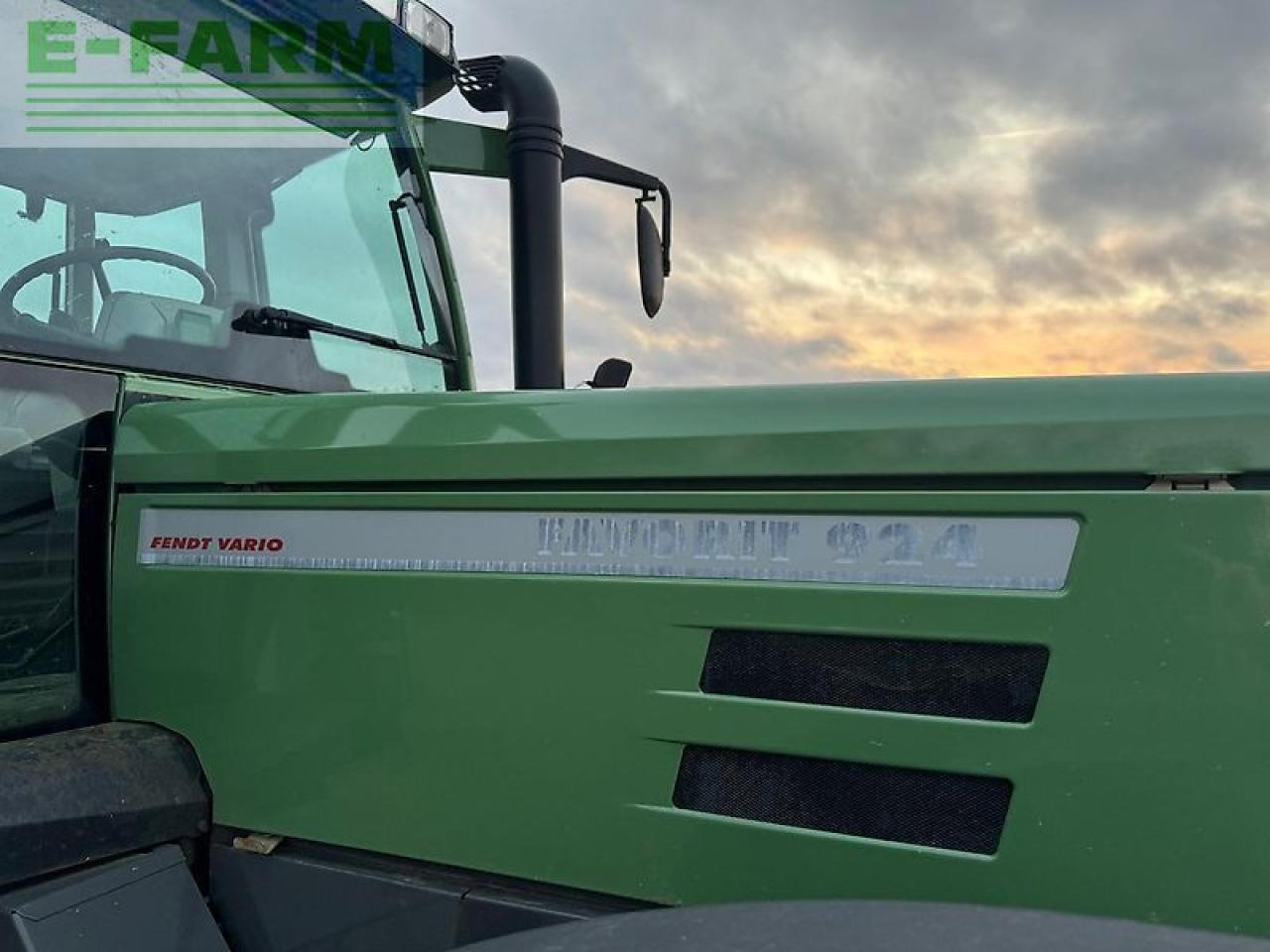 Farm tractor Fendt favorit 924 vario: picture 7