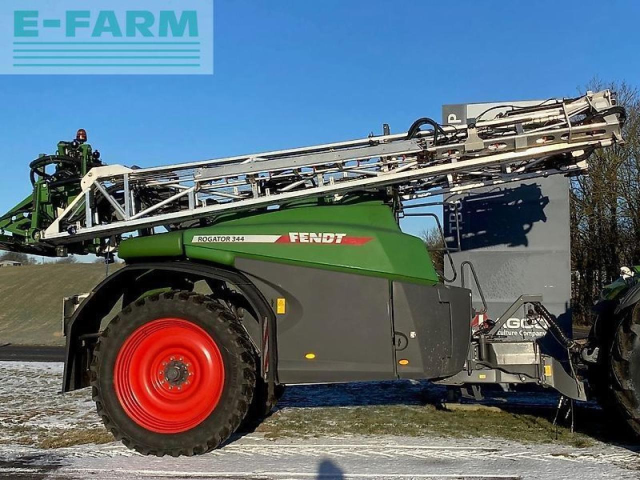 Fendt rogator 344 - Trailed sprayer: picture 1 Fendt rogator 344 - Trailed sprayer: picture 1