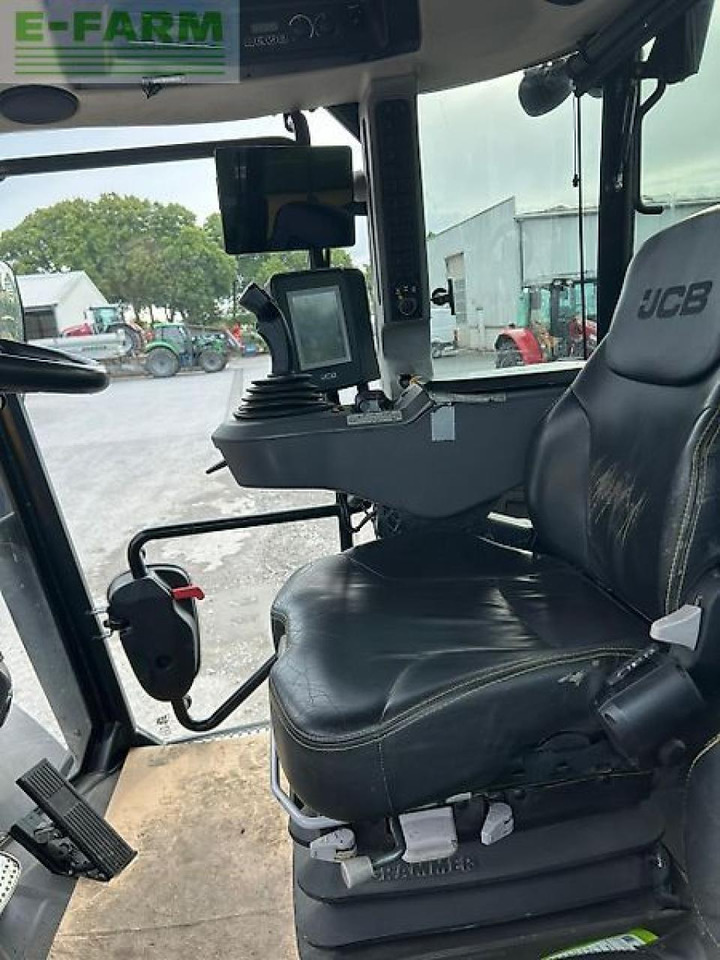 Farm tractor JCB fastrac 4220: picture 6