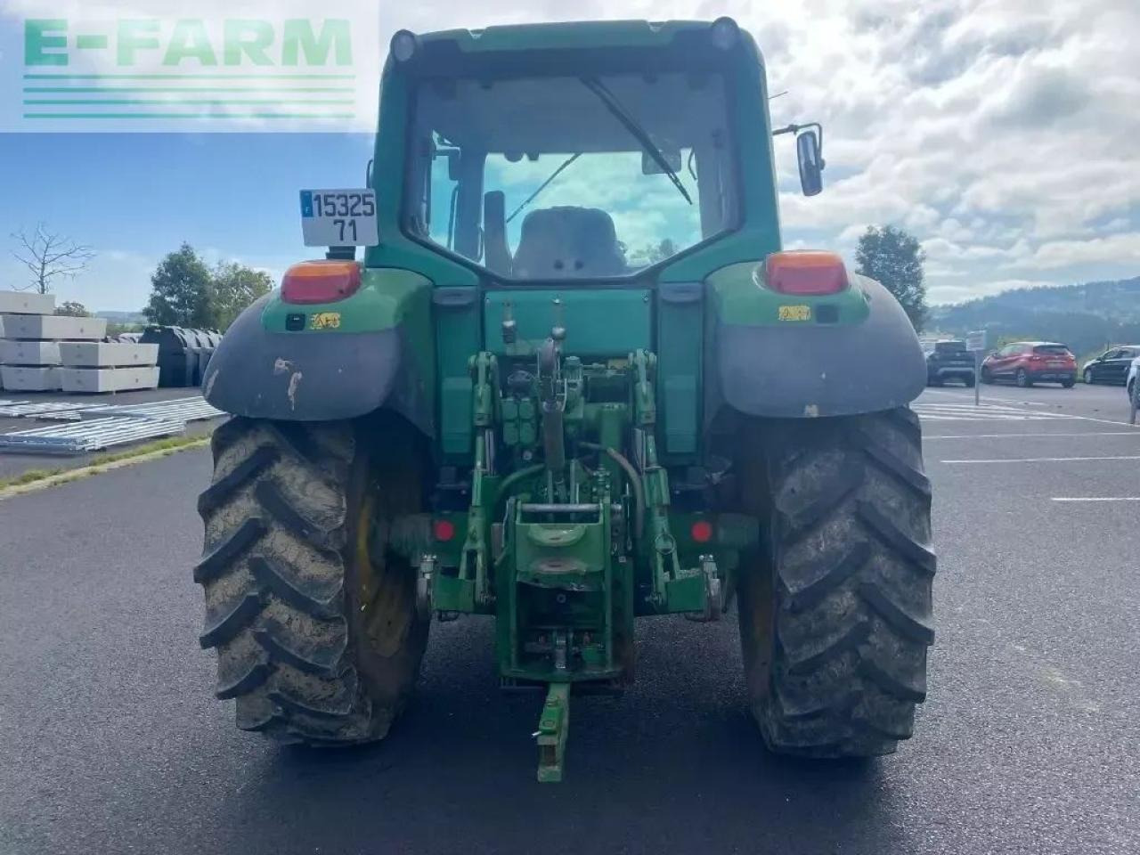 John Deere 6120 premium - Farm tractor: picture 5 John Deere 6120 premium - Farm tractor: picture 5