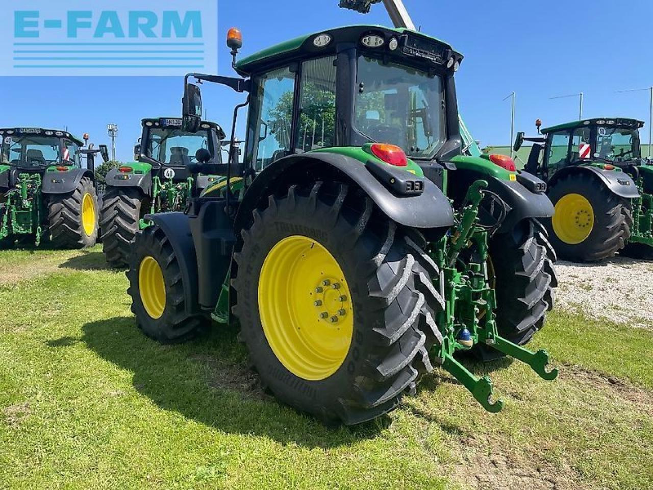 John Deere 6120m - Farm tractor: picture 5 John Deere 6120m - Farm tractor: picture 5
