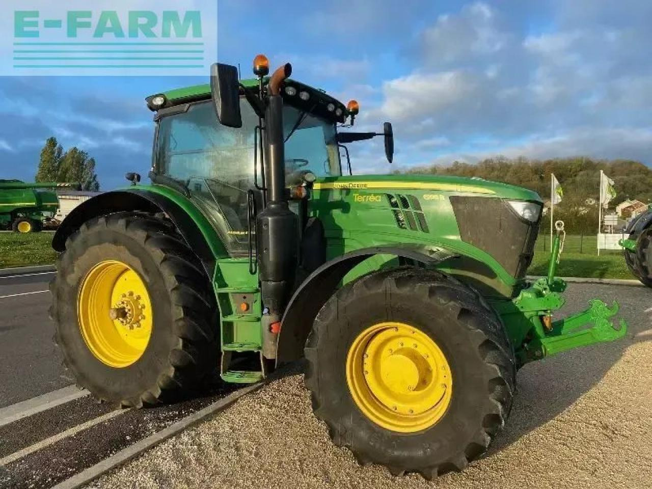 John Deere 6195r - Farm tractor: picture 1 John Deere 6195r - Farm tractor: picture 1