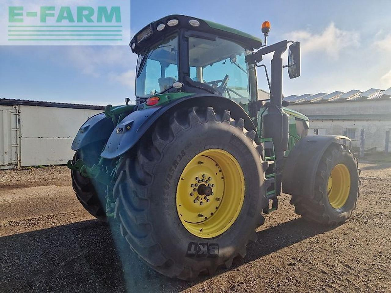 John Deere 6230r - Farm tractor: picture 4 John Deere 6230r - Farm tractor: picture 4