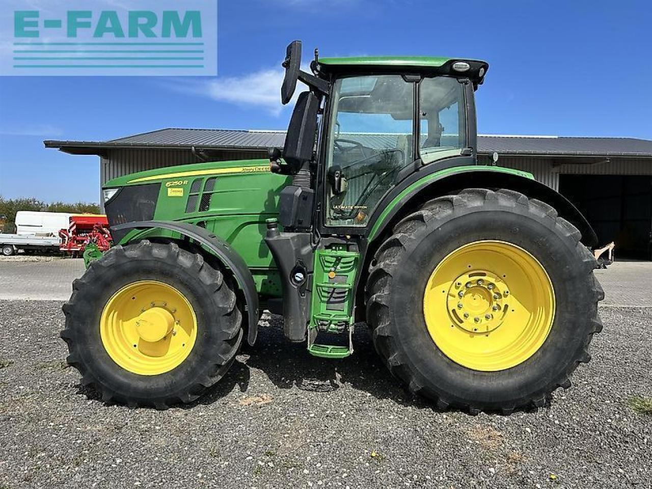 John Deere 6250r - Farm tractor: picture 2 John Deere 6250r - Farm tractor: picture 2
