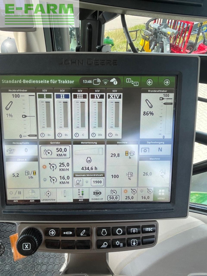 Farm tractor John Deere 6r 215: picture 10