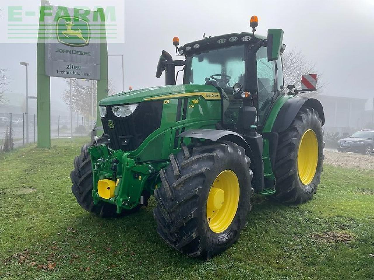 John Deere 6r250 / 6r250 - Farm tractor: picture 1 John Deere 6r250 / 6r250 - Farm tractor: picture 1