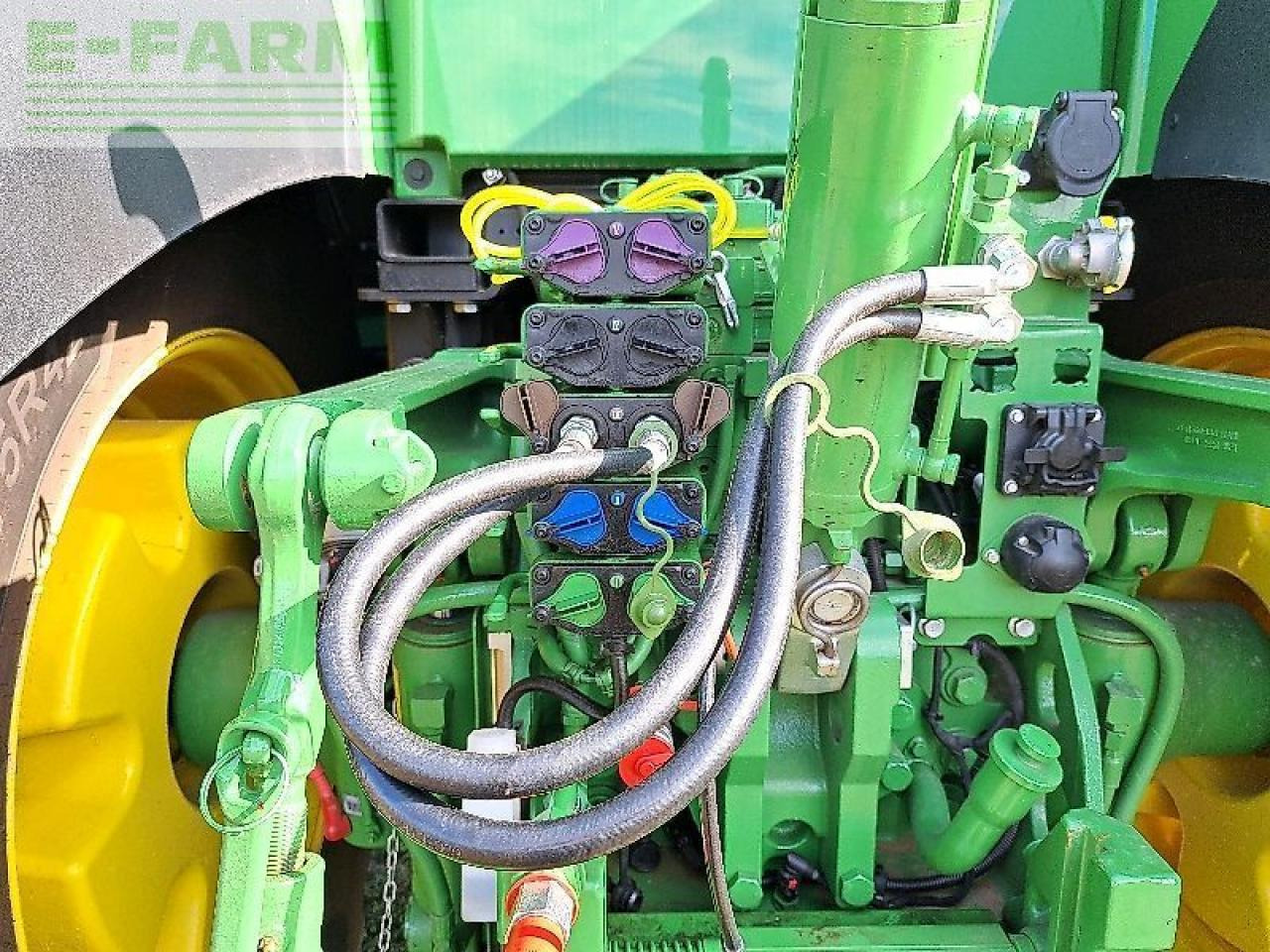 Farm tractor John Deere 7r 310 e23: picture 7