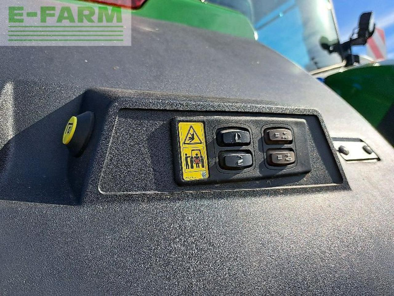 Farm tractor John Deere 7r 310 e23: picture 12