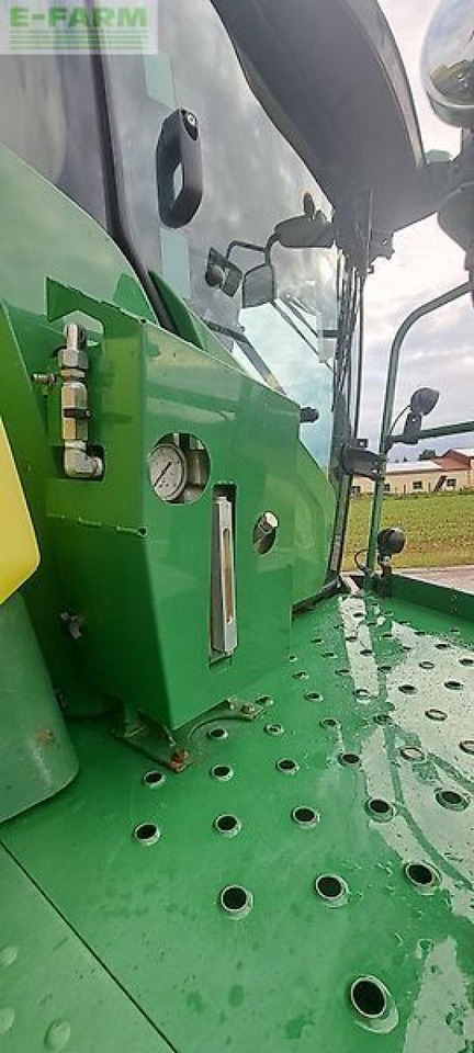 Forage harvester John Deere 8400: picture 12