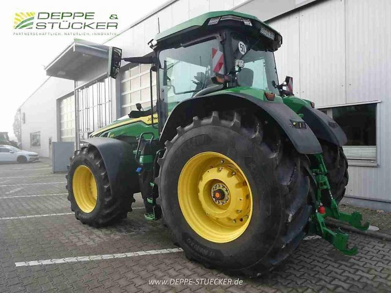 John Deere 8r 370 - Farm tractor: picture 4 John Deere 8r 370 - Farm tractor: picture 4