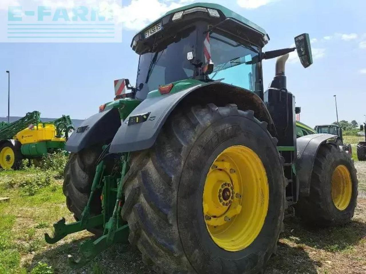 John Deere 8r 410 - Farm tractor: picture 4 John Deere 8r 410 - Farm tractor: picture 4