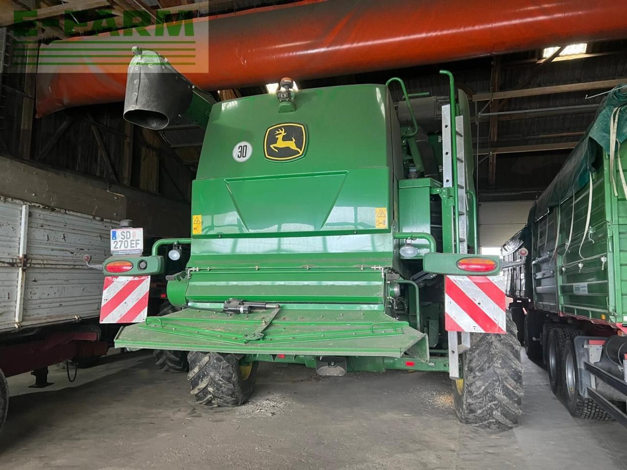 John Deere T670 - Combine harvester: picture 3 John Deere T670 - Combine harvester: picture 3