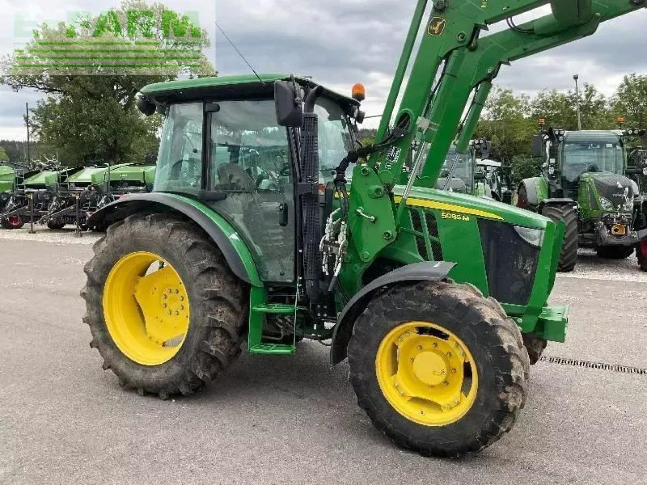 John Deere marque john deere - Farm tractor: picture 2 John Deere marque john deere - Farm tractor: picture 2