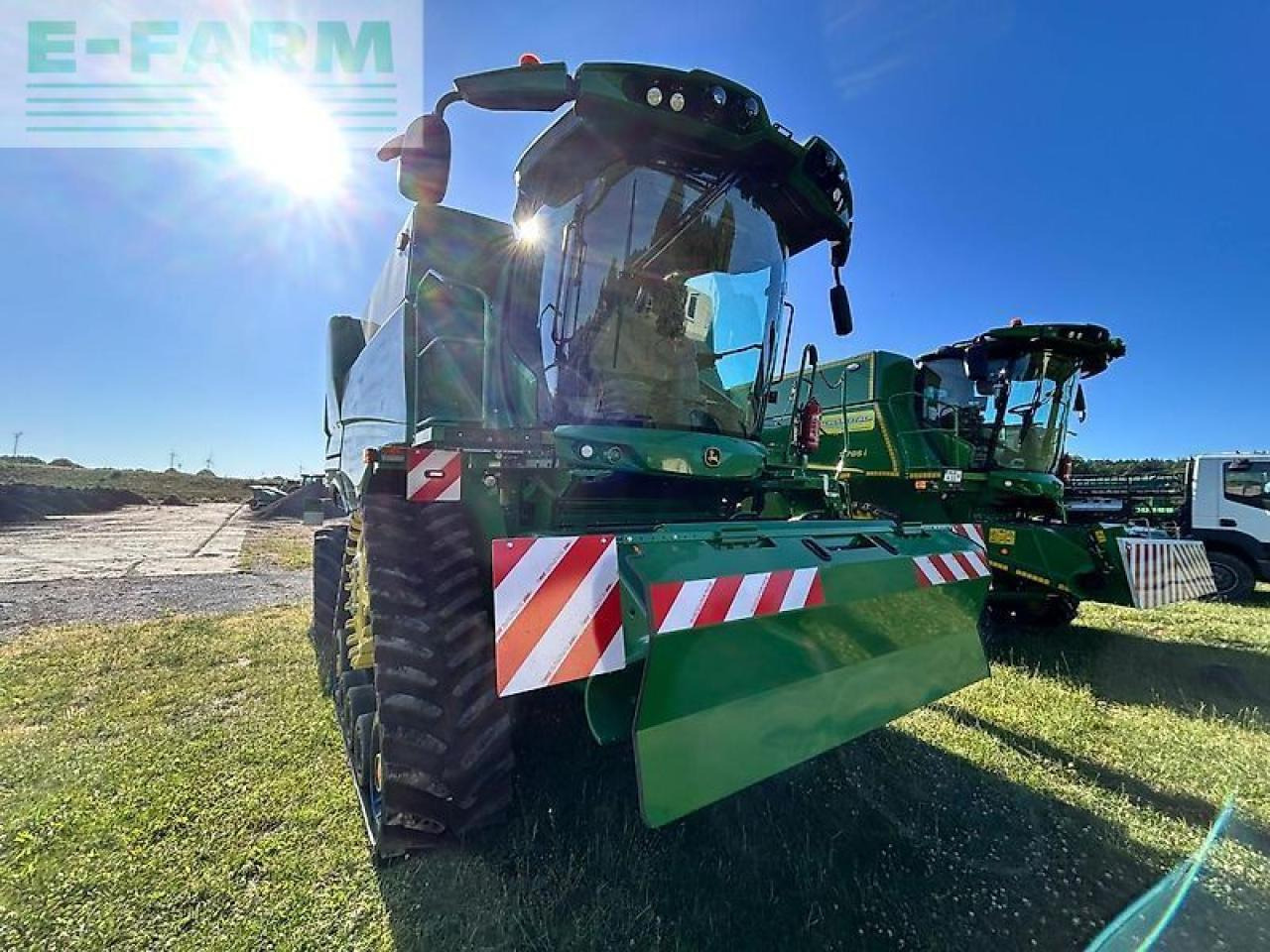 John Deere s780 - Combine harvester: picture 2 John Deere s780 - Combine harvester: picture 2