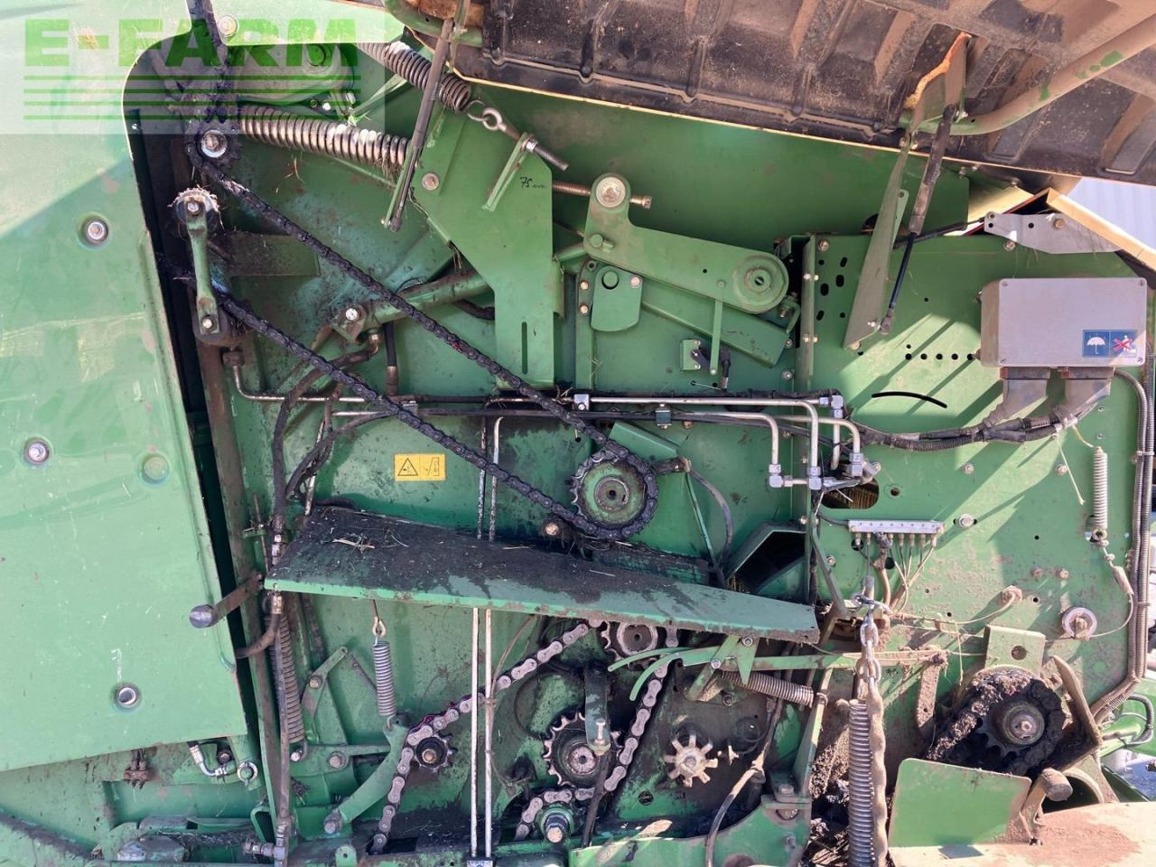 Square baler Krone V 150 XC: picture 12