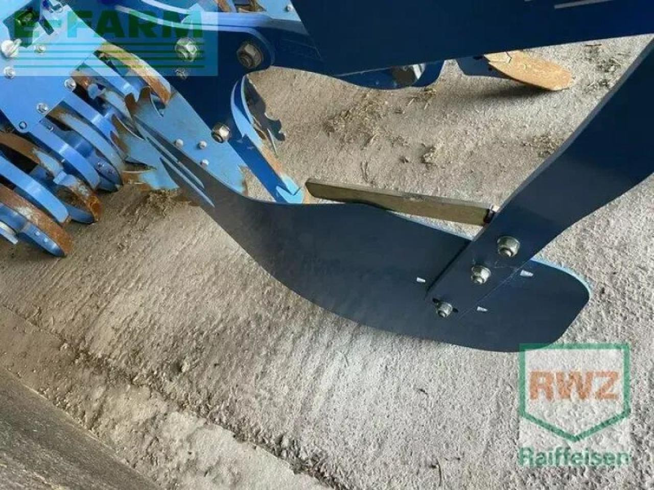 Lemken karat 10 / 300 u - Cultivator: picture 3 Lemken karat 10 / 300 u - Cultivator: picture 3