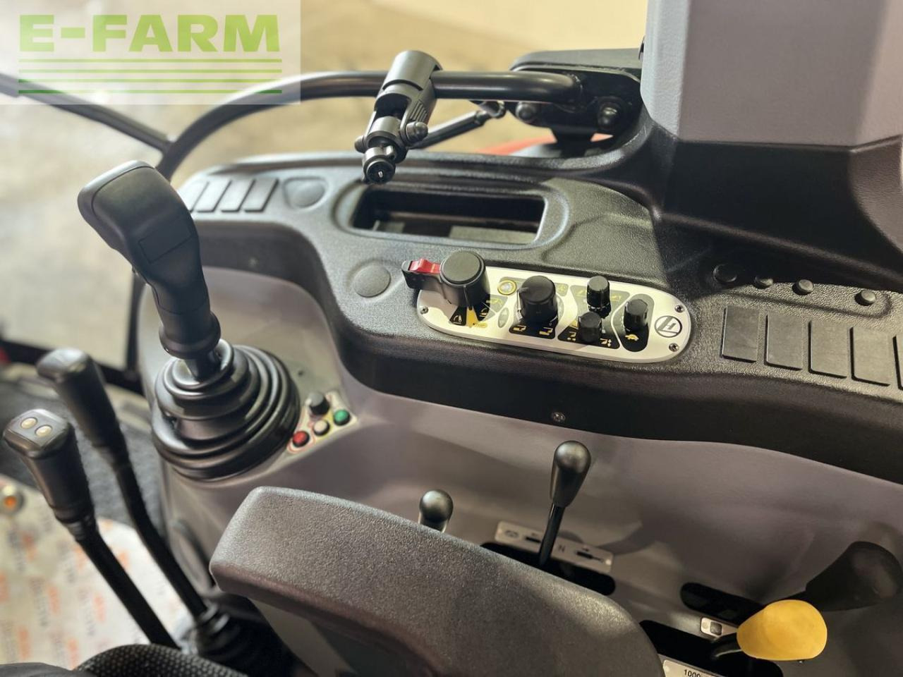 Farm tractor Lindner lintrac 75 ls: picture 10 Farm tractor Lindner lintrac 75 ls: picture 10