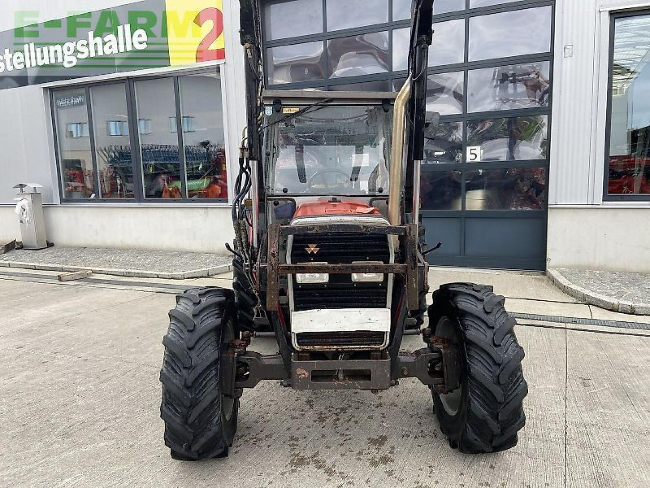 Massey Ferguson 340 - Farm tractor: picture 2 Massey Ferguson 340 - Farm tractor: picture 2