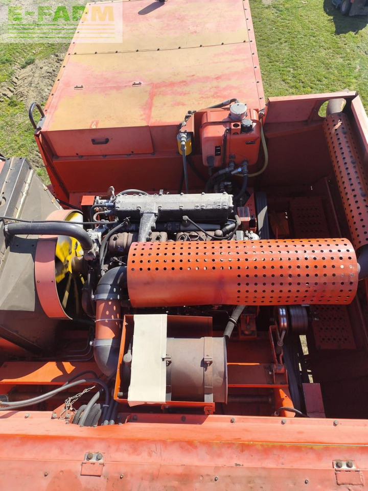 Combine harvester Massey Ferguson 38: picture 19