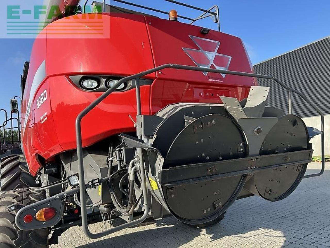 Combine harvester Massey Ferguson 9380 delta: picture 9