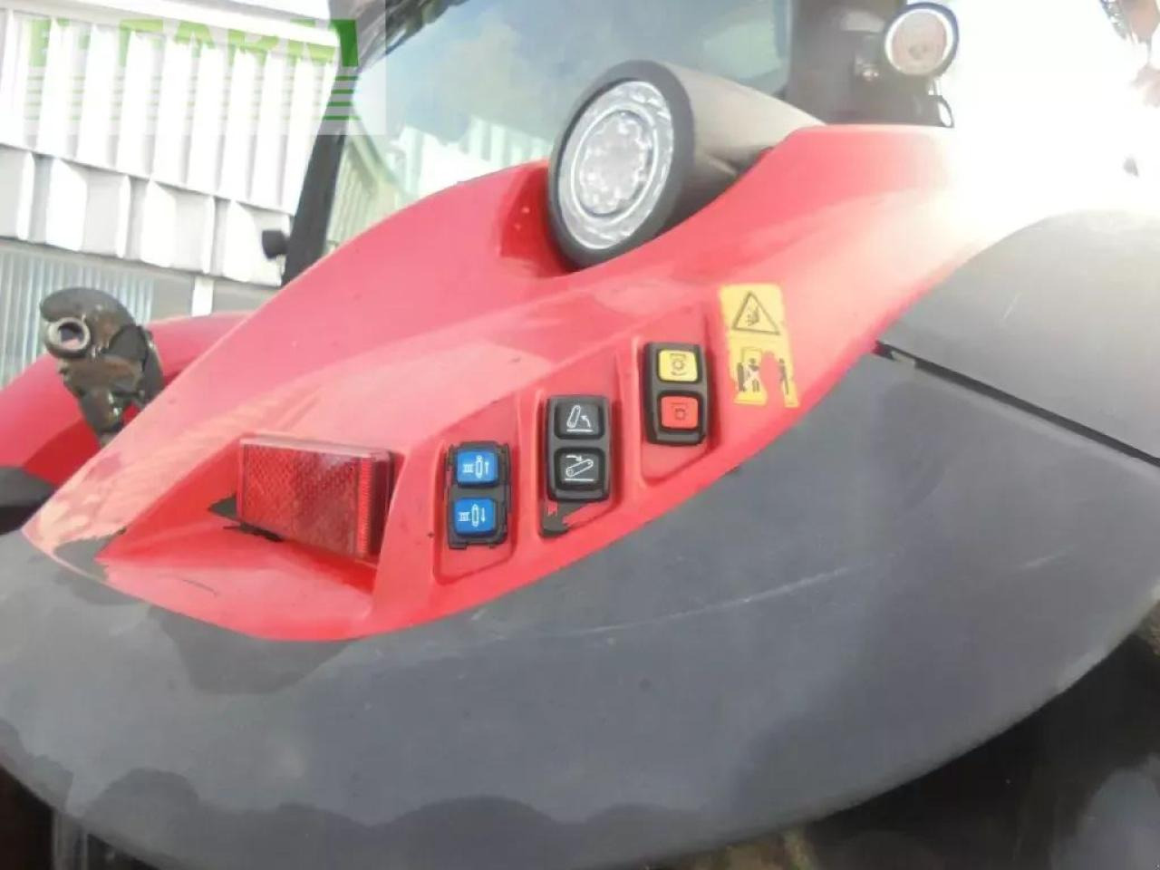 Farm tractor McCormick x7-690p: picture 7