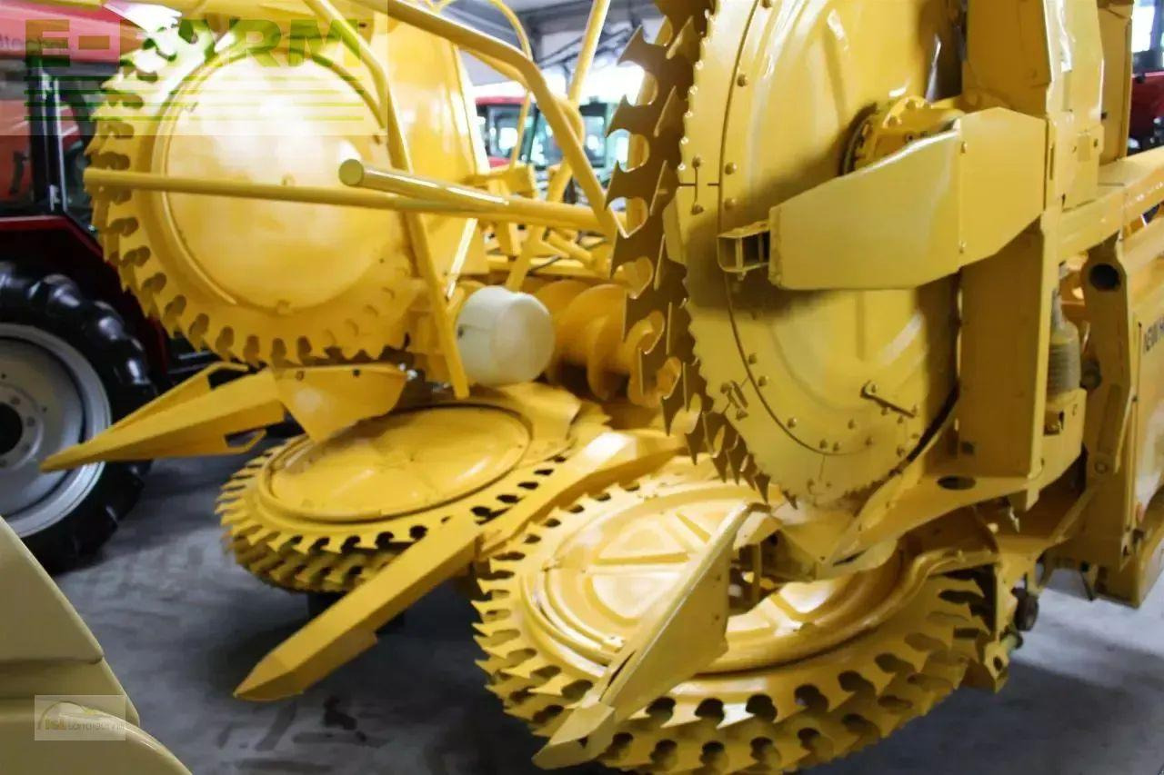 New Holland ri 600 - Forage harvester attachment: picture 2 New Holland ri 600 - Forage harvester attachment: picture 2