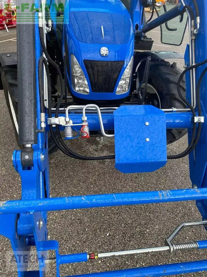 Farm tractor New Holland t 4.75 cab stage v: picture 15