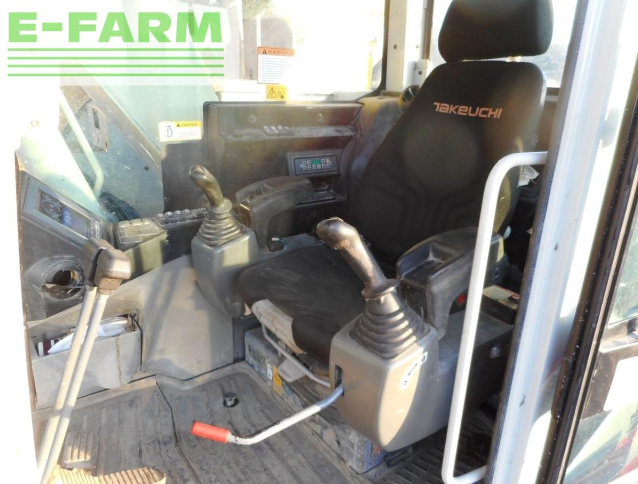 Crawler excavator Takeuchi tb2150r ( 15.420kg ): picture 6