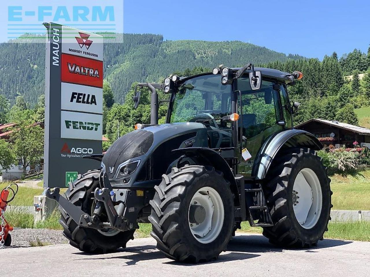 Valtra a 104 ht4 - Farm tractor: picture 1 Valtra a 104 ht4 - Farm tractor: picture 1