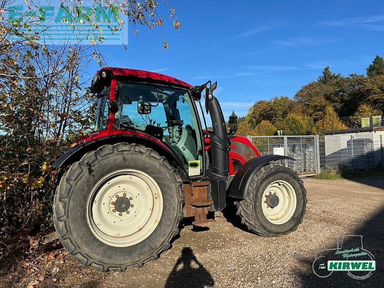 Valtra n 104 - Farm tractor: picture 4 Valtra n 104 - Farm tractor: picture 4