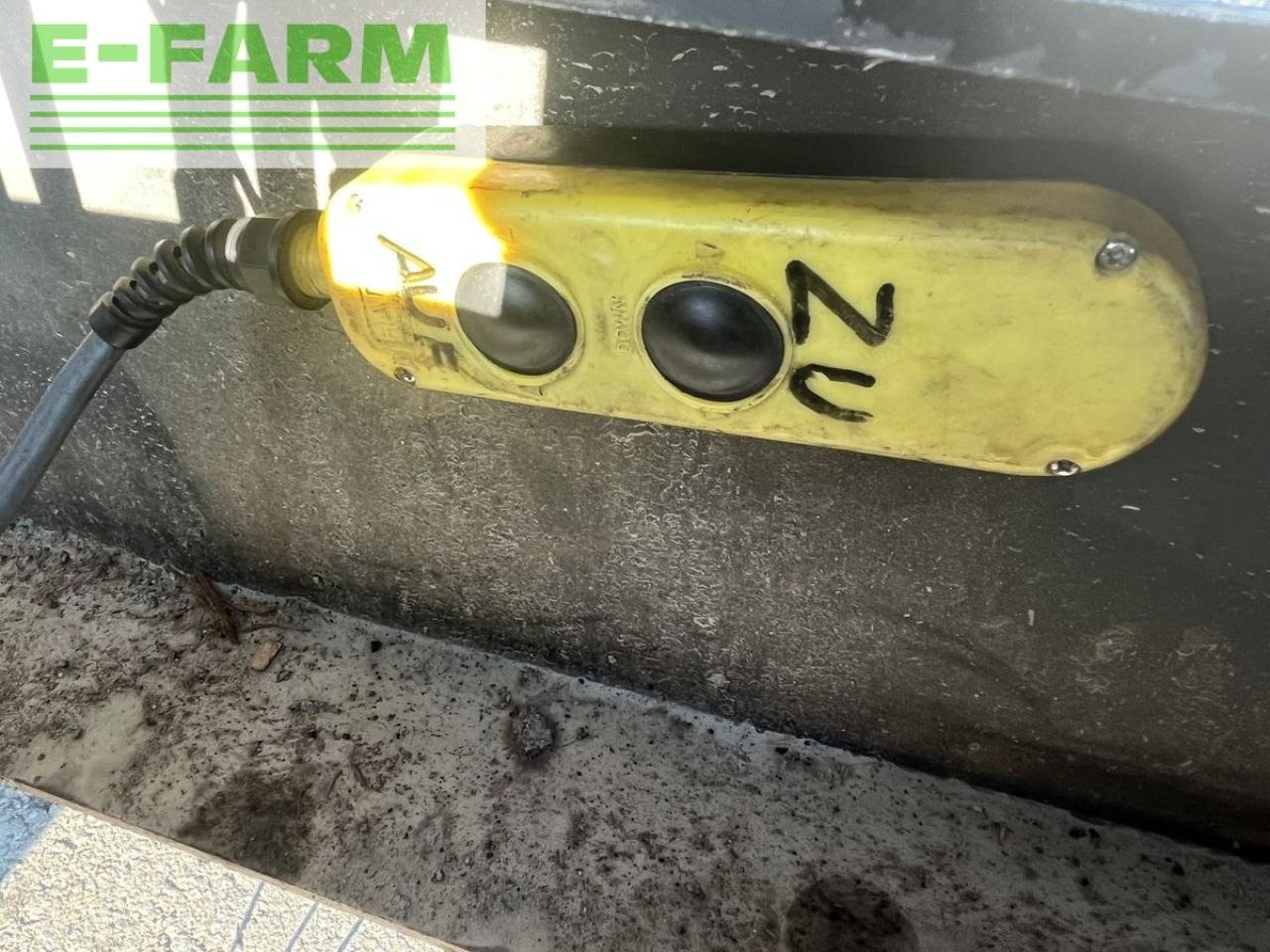 Farm tipping trailer/ Dumper Wielton prc2hp: picture 9