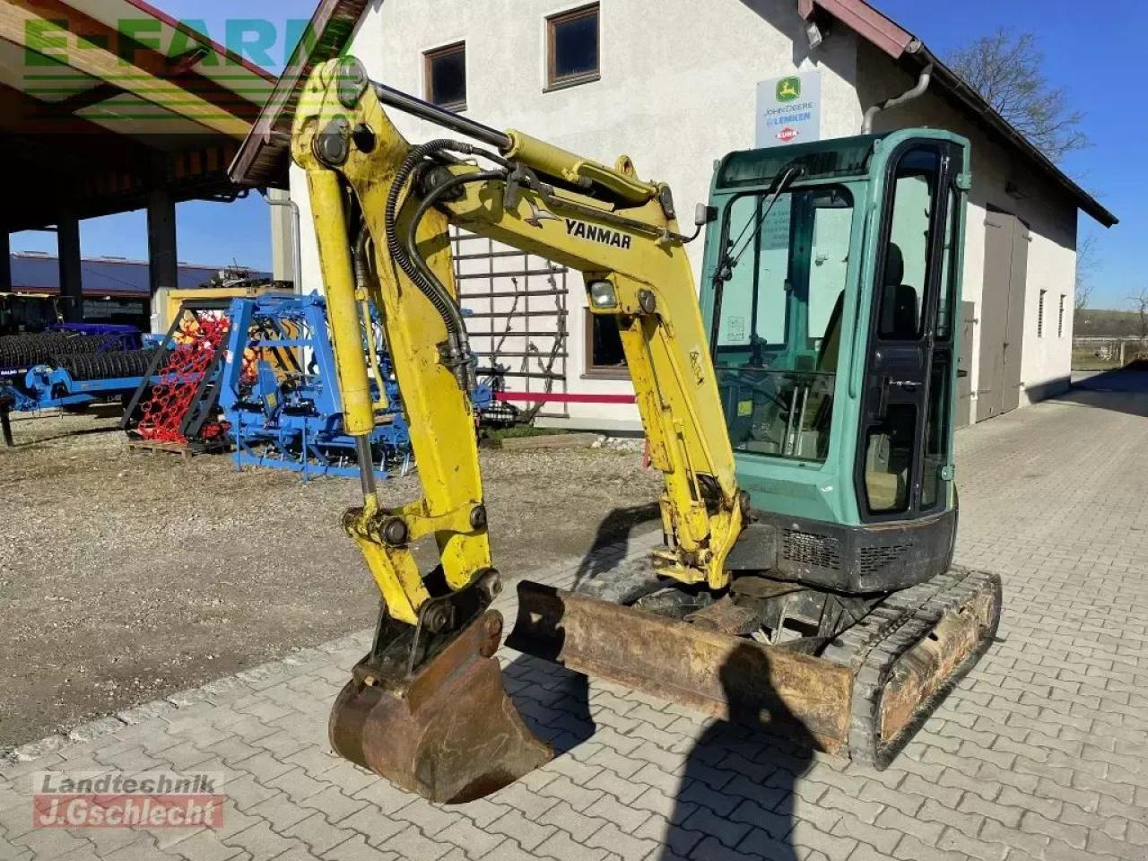 Yanmar vio 25-4 - Mini excavator: picture 3 Yanmar vio 25-4 - Mini excavator: picture 3