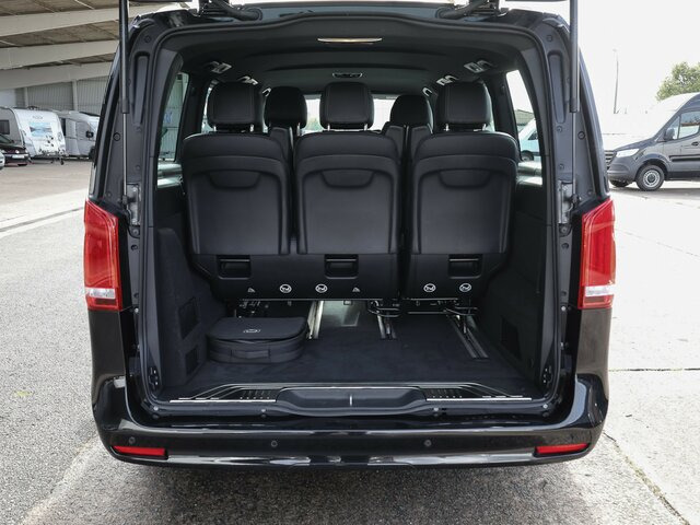 MERCEDES-BENZ EQV 300 Avantgarde Line,lang,7Sitze,2xKlima,LED... - Passenger van, Electric van: picture 2 MERCEDES-BENZ EQV 300 Avantgarde Line,lang,7Sitze,2xKlima,LED... - Passenger van, Electric van: picture 2