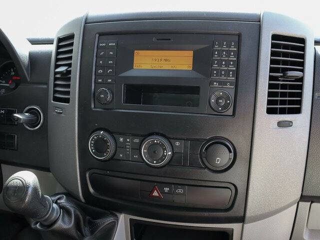 MERCEDES-BENZ Sprinter 316CDI Pritsche,Allrad,Klima... - Flatbed van: picture 3 MERCEDES-BENZ Sprinter 316CDI Pritsche,Allrad,Klima... - Flatbed van: picture 3