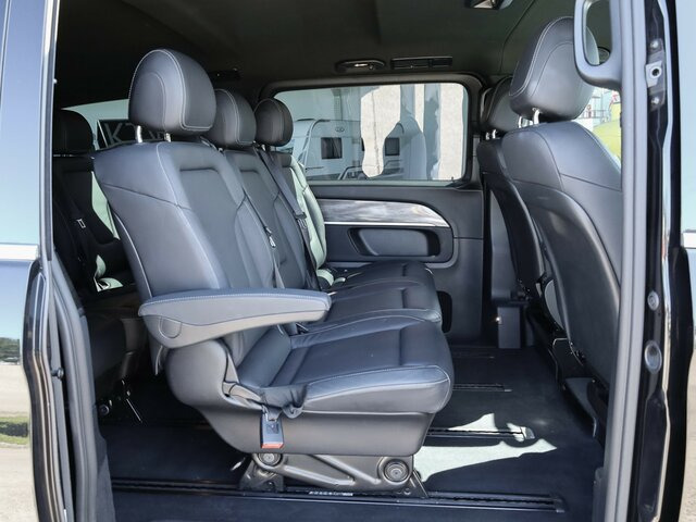 MERCEDES-BENZ V 300 Avantgarde Extralang,Allrad,2Schiebetüren - Passenger van: picture 5 MERCEDES-BENZ V 300 Avantgarde Extralang,Allrad,2Schiebetüren - Passenger van: picture 5