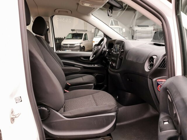 MERCEDES-BENZ Vito 114 TourerPro,Extralang,8Sitzer,Automatik... - Passenger van: picture 3 MERCEDES-BENZ Vito 114 TourerPro,Extralang,8Sitzer,Automatik... - Passenger van: picture 3